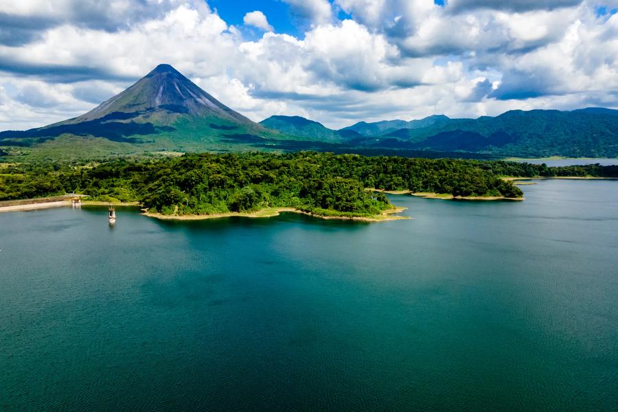 From the sleepy sloths of Manuel Antonio National Park to Monteverde's ethereal cloud forests, Costa Rica is a picturesque dreamscape like no other